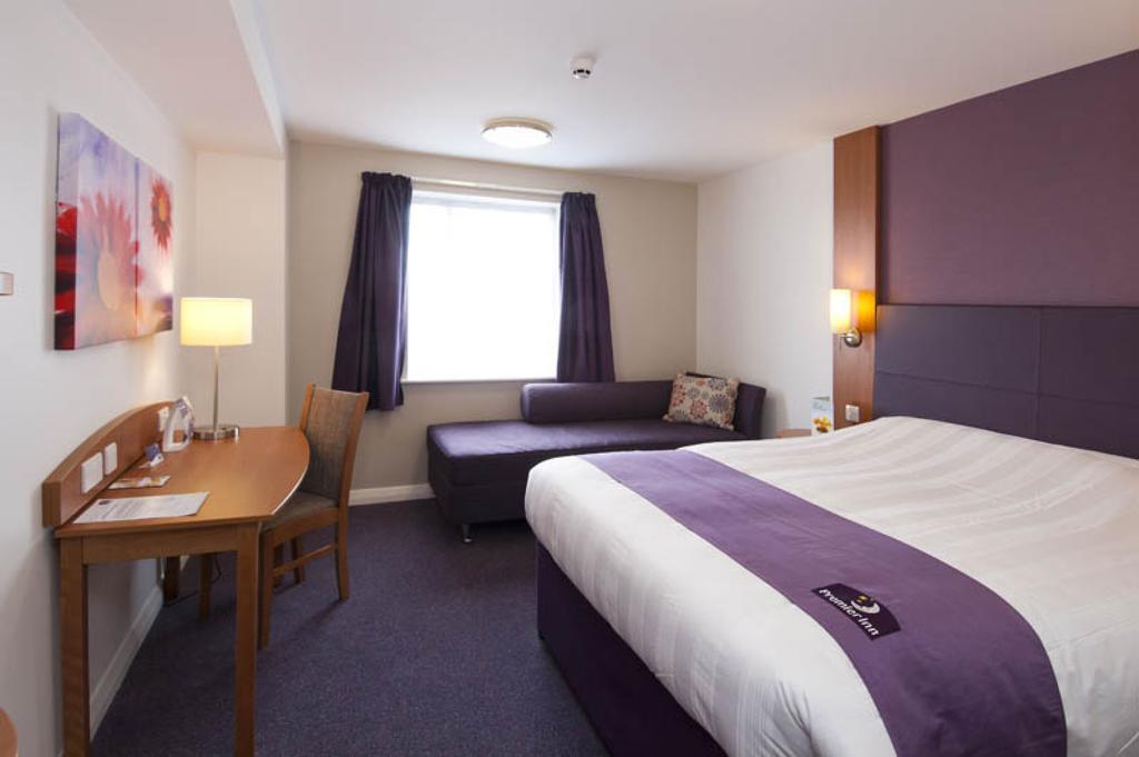 Premier Inn London Ealing Brentford Rom bilde